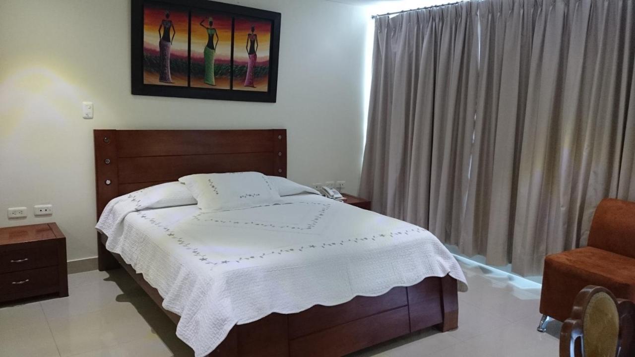 Hotel Sol Del Este Cartagena Exterior photo